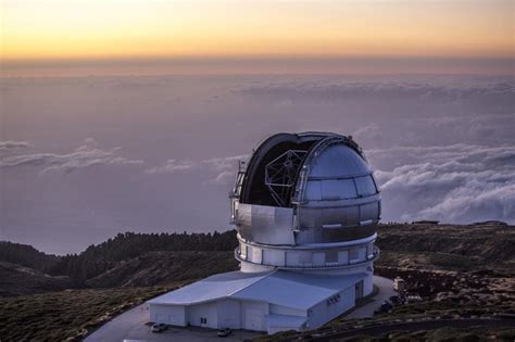 Quais são os principais instrumentos usados para a observação do espaço