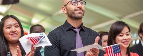 USCIS Celebrates Constitution Week With 260 Naturalization Ceremonies