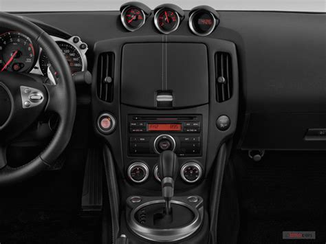 2018 Nissan 370Z: 113 Interior Photos | U.S. News