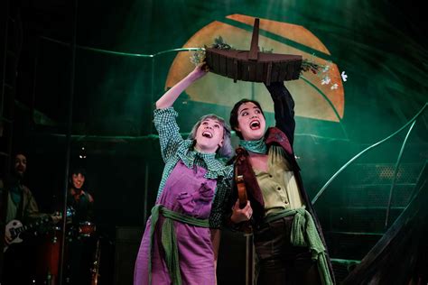 Fabulous Festive Fairytale At Newbury S Watermill Theatre