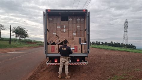 Polícia Rodoviária Federal Apreende Caminhão Carregado Com Cigarros Em