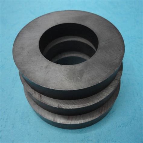 Y30 Ring Ferrite Magnet hard Ceramic Magnet Bossgoo com의 고품질 Y30 Ring