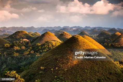 338 Bohol Chocolate Hills Stock Photos, High-Res Pictures, and Images ...