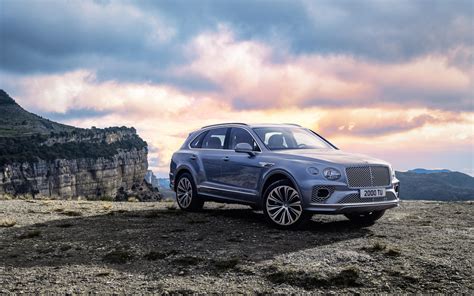 Bentley Bentayga 2021 | SUV Drive