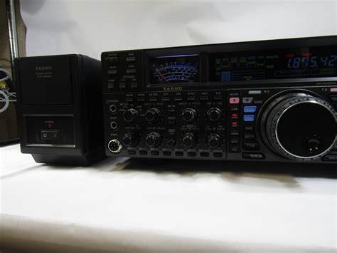 U5985 Yaesu Ft 2000d 200 Watt Hf 6 Transceiver With Power Supply Ham