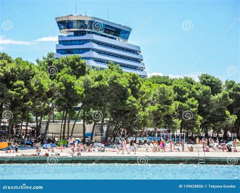 The Vodice beach, Croatia editorial photo. Image of people - 139628856