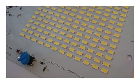 Светодиодная матрица COB 220 Вольт 70 ВТ (С ВСТРОЕННЫМ БЛОКОМ ПИТАНИЯ ...