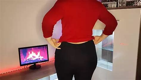 Schlampe hat Sex mit Gärtner Anal Muschi feuchte Muschi MILF heiße MILF nasse MILF enge