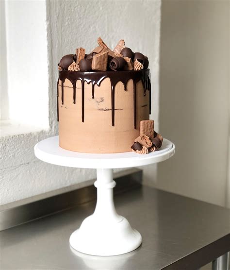 Semi Naked Cakes Burnt Butter Cakes