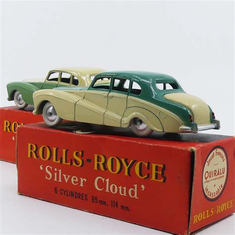 Quiralu Rolls Royce Silver Cloud carrossée par Hooper couleur inversée