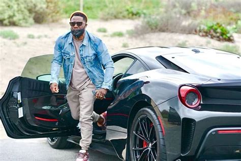 Kevin Hart Net Worth - Bakeitem