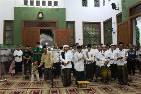 Peringatan Maulid Nabi Di Masjid Al Hikam Depok Maulid Sebagai Sarana