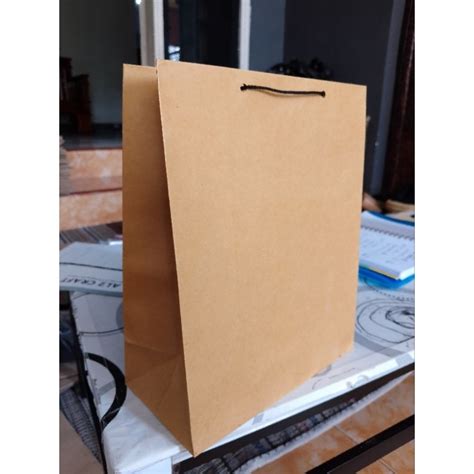 Jual Paperbag Polos Coklat Paket Isi 12 Pcs R6 Pjg 20x10x25 Shopee