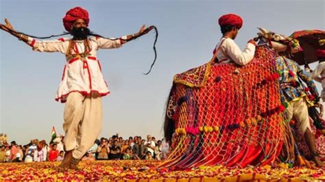 विदेशों से भी पुष्कर का मेला देखने आते हैं सैलानी जानिए क्या है इसकी