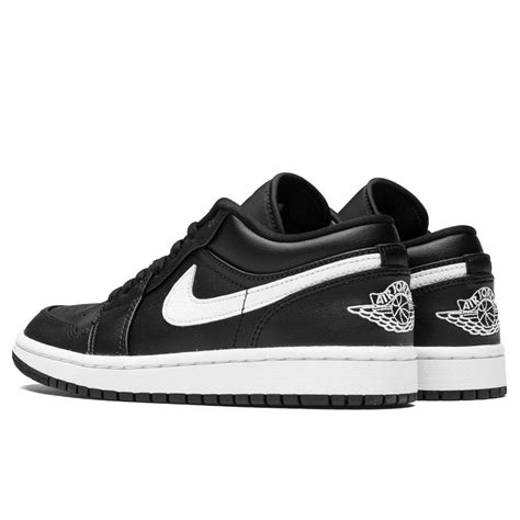 Air Jordan 1 Low Women's - Black/White – Feature