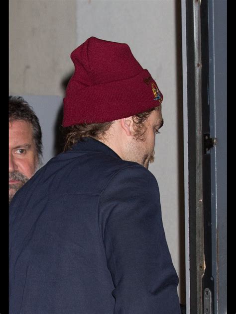 Vid O Robert Pattinson Et Sa Petite Amie Tahliah Barnett Fka Twigs