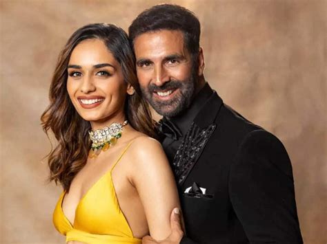 Bade Miyan Chote Miyan Manushi Chillar Character Details In Akshay