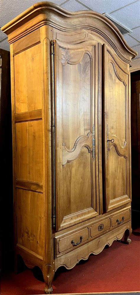 Proantic Armoire Louis Xv Proven Ale En Noyer Massif D Poque Xvii