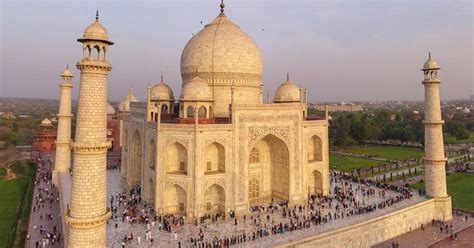 Private Taj Mahal Agra Overnight Tour From Delhi Getyourguide