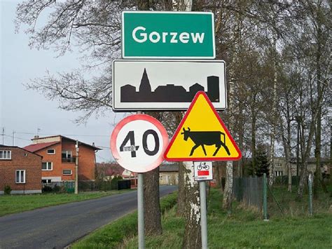 Quiz Czy wiesz co oznaczają te znaki drogowe Sprawdź się o2