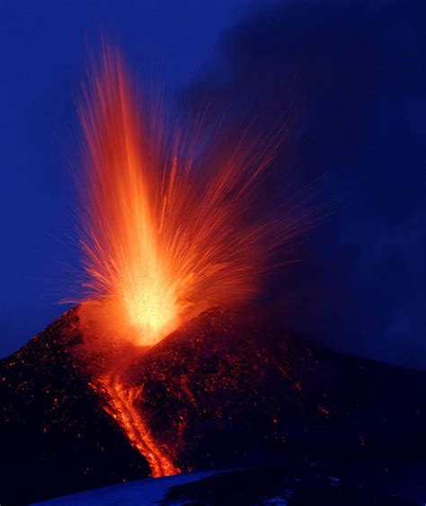 Italy S Mount Etna Europe S Tallest And Most Active Volcano Spews