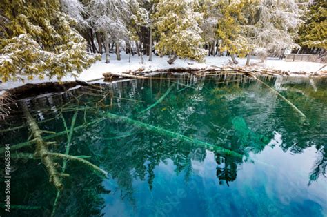 Winter at Kitch-iti-kipi Springs in the Upper Peninsula of Michigan ...