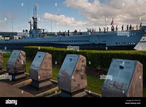 Submarine Memorial and USS Bowfin Submarine, Pearl Harbor, Oahu, Hawaii ...