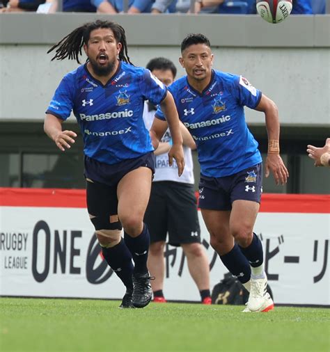 【ラグビー】今季限り現役引退の堀江翔太、ホスト最終戦で開幕15連勝導く「最後までやりきる」 ラグビー写真ニュース 日刊スポーツ