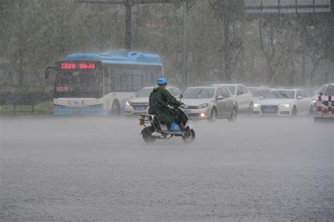 China Renews Blue Alert For Rainstorms Chinadaily Cn