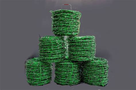 20 30kg PVC Coated Barbed Wire For Home Indusrties Roads Stadiums