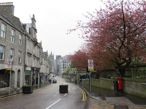 Schoolhill Aberdeen © Malc Mcdonald Geograph Britain And Ireland