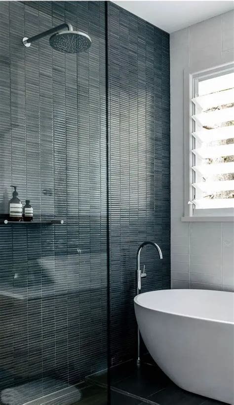 60 Trendy Stacked Tile Ideas For Bathrooms - DigsDigs