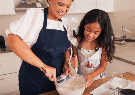 Granny Teaches Her Granddaughter How To Cook Stock Image Image Of Indoors Apron 304135459