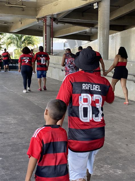 Flamengo on Twitter Bom dia moço bom dia moça Desculpa atrapalhar