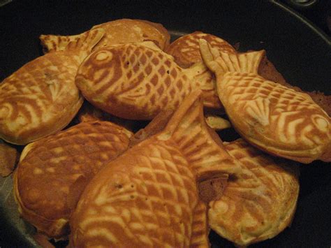 Daiyaki Fish Shaped Pancakes Filled With Red Bean Wingki Russell