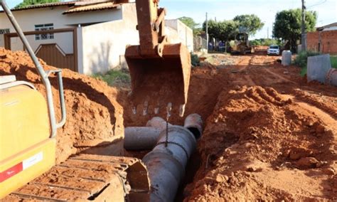 Tr S Bairros Da Cidade Recebem Obras De Infraestrutura E Asfalto