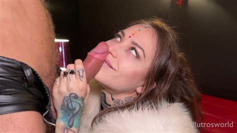 Sloppy Wet Blowjob From Hot Goth Girl Mari Galore