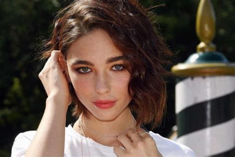 Matilda De Angelis la vacanza al mare è hot lo scatto in topless