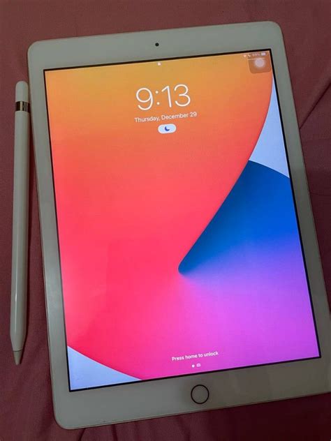 Ipad 6th Gen 128 Gb With 1st Gen Apple Pencil Mobile Phones And Gadgets Tablets Ipad On Carousell