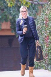 Anna Faris In A Bikini Hawaii May CelebMafia