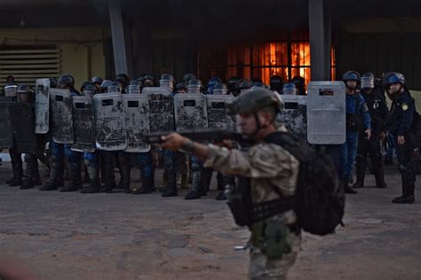 Presos cesan toma de principal cárcel de Paraguay