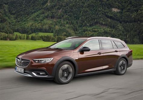 Opel Insignia Country Tourer Biturbo Cdti Spazio Da Record E