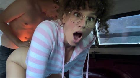 Milf Stiefmutter Hat Lust Auf Analsex Im Freien Und Im Auto