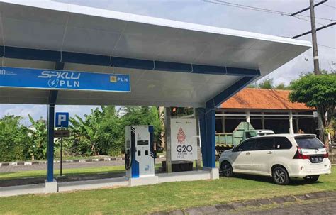 Mengenal Spklu Ultra Fast Charging Pertama Di Ri Bali Prawara