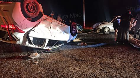 Carro Capota Ap S Colis O Na Rodovia Nestor Ferreira Em Primeira M O