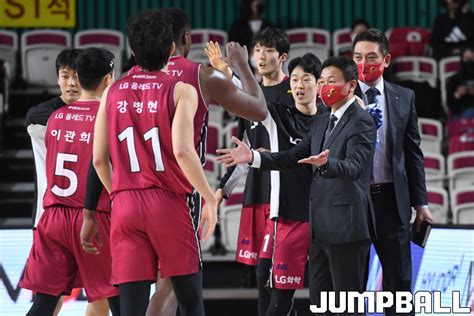 벤치명암 Lg 조성원 감독 “안정적인 한상혁 더 과감해야 한다”