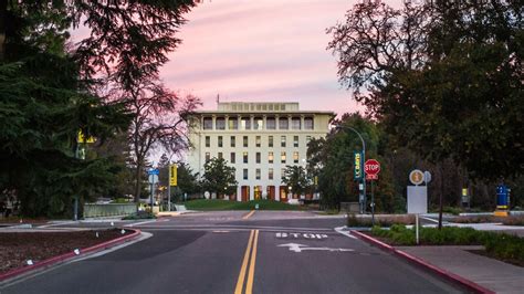 3rd Stabbing In A Week Near Uc Davis Leaves Campus On Edge As Officials