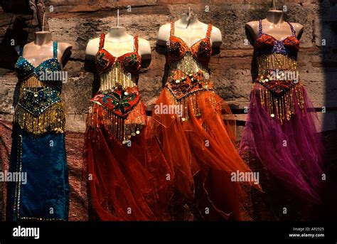 Belly Dance Istanbul Turkey Hi Res Stock Photography And Images Alamy