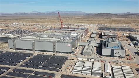 TSMC reaches construction milestone for second Arizona semiconductor factory