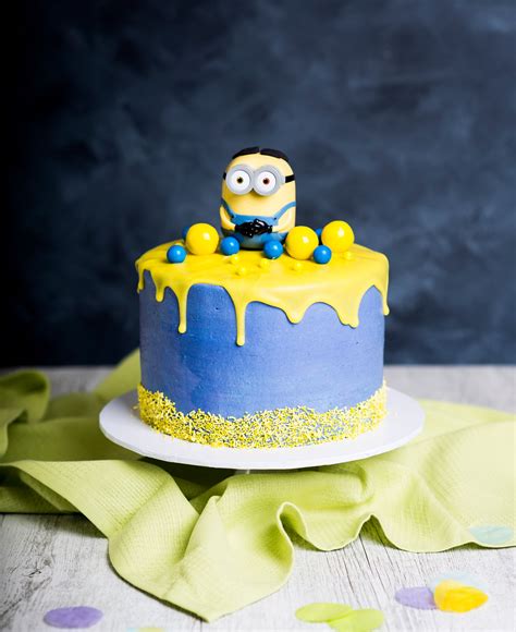 Minion Drip Cake Keep The Kids Entertained With A Delicious Minions